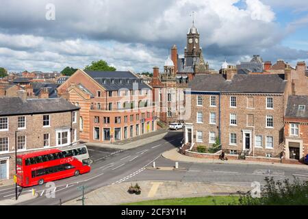 Vista sulla città dalla Torre di Clifford, Clifford Street, York, North Yorkshire, Inghilterra, Regno Unito Foto Stock