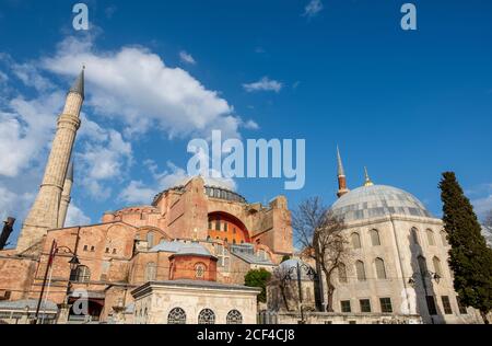 Istanbul, Turchia - 03 Marzo 2018: Hagia Sophia / Ayasofya. La moschea di Hagia Sophia è il famoso edificio storico di Istanbul. Turchia. Foto Stock