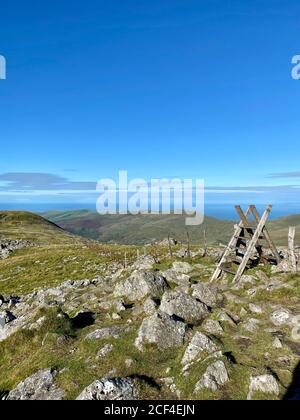 Cadair Idris montagna nel Galles del Nord, parte del Parco Nazionale di Snowdonia e vicino al Mach Loop Foto Stock
