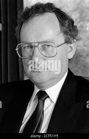 Hector Mackenzie della Conferenza dei dipendenti del Servizio sanitario (COHSE, UNISON) al Royal Scot Hotel, King’s Cross. 28 novembre 1991. Foto: Neil Turner Foto Stock