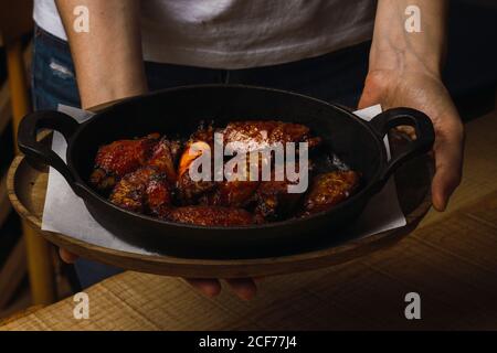 Carne arrosto in padella di ghisa nera Foto Stock