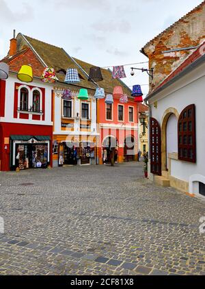 Vista sulle strade della città di Szentendre. Ungheria Foto Stock