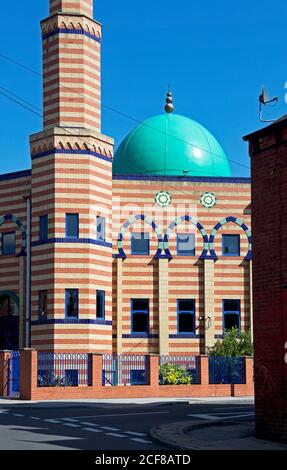 Makkah Masjid Moschea, Brudenell Road, Hyde Park, Leeds, West Yorkshire, Inghilterra Regno Unito Foto Stock