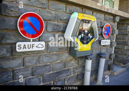 Stazione di ricarica per auto elettriche, Modane, Maurienne, Francia Foto Stock