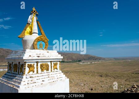 KHARKORIN, MONGOLIA - Stupa a Kharkhorin (Karakorum), Mongolia. Karakorum fu la capitale dell'Impero Mongolo tra il 1235 e il 1260. Foto Stock