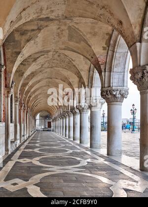 Piazza San Marco, Palazzo Ducale, Riva degli Schiavoni, Venezia (Venezia, Venesia), Veneto, Italia, Metropolitano Foto Stock