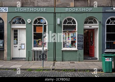 Lighthouse Bookshop - Libreria indipendente che promuove scrittori non tradizionali e politici a West Nicolson Street, Edimburgo, Scozia, Regno Unito Foto Stock