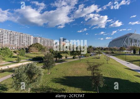 Giardini del fiume Turia Jardin del Turia, area per lo svago e lo sport. Passeggiata pedonale. Valencia, Spagna Foto Stock