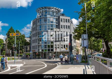 Edificio moderno, Werthmannstrasse, Friburgo, Friburgo in Breisgau, Baden-Württemberg, Germania, Europa Foto Stock