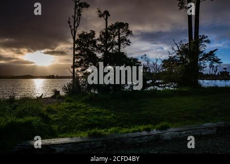 Tramonto sul Lago Brunner, Isola del Sud Nuova Zelanda Foto Stock