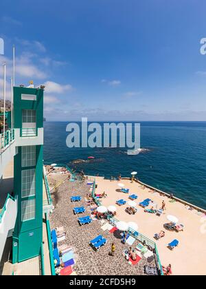 Stabilimento balneare Barreirinha, piscina di mare, Funchal, Madeira, Portogallo Foto Stock