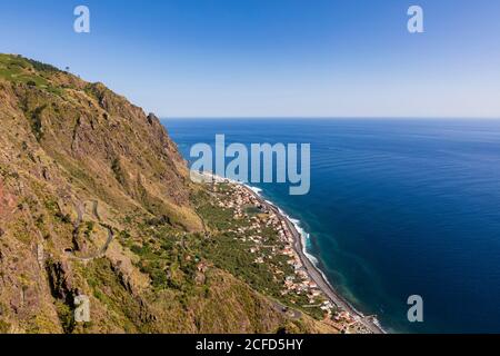 Portogallo, isola di Madeira, costa, strada costiera, a Paul do Mar Foto Stock
