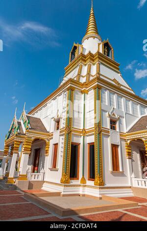 Wat Laem Sak - Tempio a Phang Nga Bay, Laem Sak. Regione di Krabi, Tailandia Foto Stock