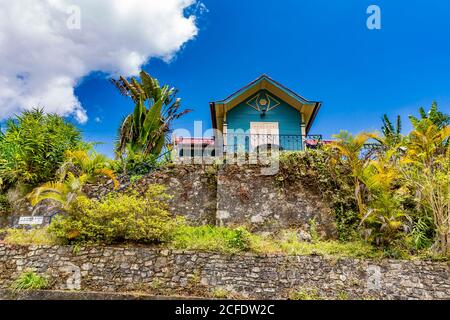 Casa coloniale a Hell-Bourg, uno dei più bei villaggi di Francia, Cirque de la Salazie bacino vulcanico, 930 m sul livello del mare, Reunion Foto Stock