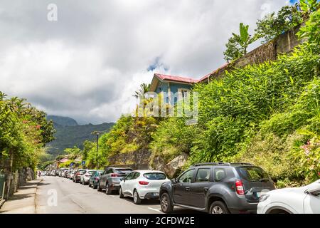 Hell-Bourg, villaggio nel bacino vulcanico del Cirque de la Salazie, 930 m slm, Isola di Reunion, Francia, Africa, Oceano Indiano Foto Stock