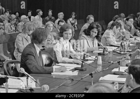 "Rosalynn carter presiede un incontro a Chicago, Illinois. Per la Commissione sulla Salute mentale del Presidente. CA. 04/20/1977' Foto Stock