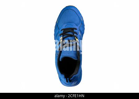 Sneaker blu con dettagli neri su isolato. Scarpe sportive. Foto Stock