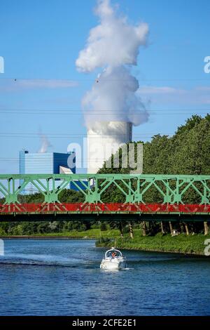 Kraftwerk Datteln 4, centrale a carbone Uniper sul canale Dortmund-EMS, Datteln, zona Ruhr, Renania settentrionale-Vestfalia, Germania Foto Stock