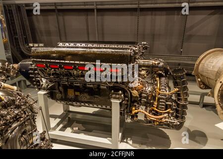 Un motore Rolls Royce Merlin III in mostra al RAF Museum, Londra, Regno Unito. Foto Stock