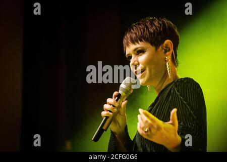 Berna, Svizzera. 04 settembre 2020. La cantante svizzera Francine Jordi ha tenuto un concerto dal vivo a Bierhübeli a Berna. (Photo Credit: Gonzales Photo/Tilman Jentzsch/Alamy Live News Foto Stock