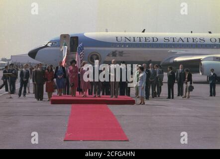 Lopez Portillo e la signora Portillo ospitano cerimonie di benvenuto per la visita di stato di Jimmy carter e Rosalynn carter. CA. 14 febbraio 1979 Foto Stock