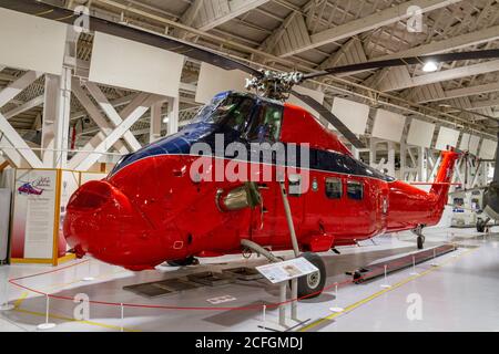 Un elicottero da trasporto VIP Westland Wessex HCC4 (1969-1998) in mostra al RAF Museum, Londra, Regno Unito. Foto Stock