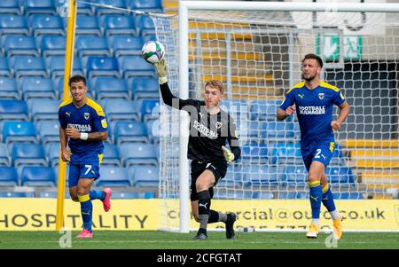 Oxford, Regno Unito. 05 settembre 2020. Portiere di AFC Wimbledon, Connal Trueman (in prestito dalla città di Birmingham), Cheye Alexander (a sinistra) e Luke o'Neill (a destra) durante la prima partita della Carabao Cup tra Oxford United e AFC Wimbledon giocata a porte chiuse a causa delle linee guida del governo del COVID-19 che insegnano a disputare partite senza tifosi al Kassam Stadium di Oxford, Inghilterra, il 5 settembre 2020. Foto di Andy Rowland/prime Media Images. Credit: Prime Media Images/Alamy Live News Foto Stock