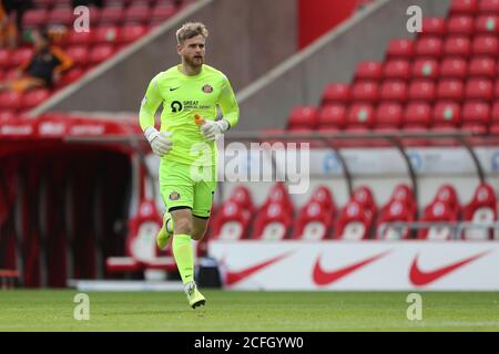 SUNDERLAND, INGHILTERRA. 5 SETTEMBRE Lee Burge of Sunderland durante la partita di Carabao Cup tra Sunderland e Hull City allo Stadio di luce, Sunderland. (Credit: Mark Fletcher | MI News) Credit: MI News & Sport /Alamy Live News Foto Stock