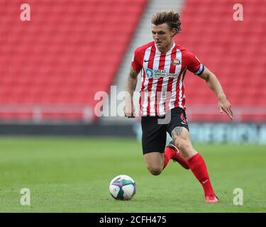 SUNDERLAND, INGHILTERRA. 5 SETTEMBRE Max Power of Sunderland in azione durante la partita di Carabao Cup tra Sunderland e Hull City allo Stadio di luce, Sunderland. (Credit: Mark Fletcher | MI News) Credit: MI News & Sport /Alamy Live News Foto Stock