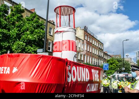 KENNINGTON, LONDRA/INGHILTERRA - 5 settembre 2020: Estinzione della ribellione con “Lightship Greta” durante una protesta Foto Stock