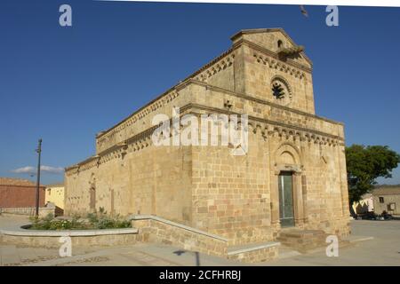 Cattedrale di Santa Maria di Monserrato a Tratalias, Sardegna, Italia. Foto Stock