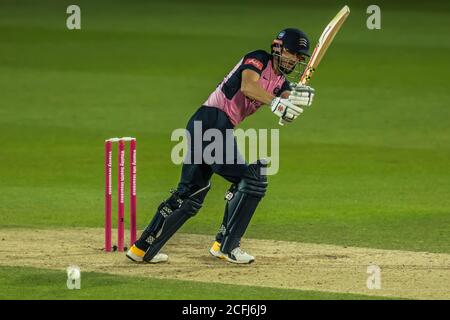 Londra, Regno Unito. 5 settembre 2020. John Simpson batte mentre Surrey si batte su Middlesex nella partita Vitality T20 Blast al Kia Oval. David Rowe/Alamy Live News Foto Stock