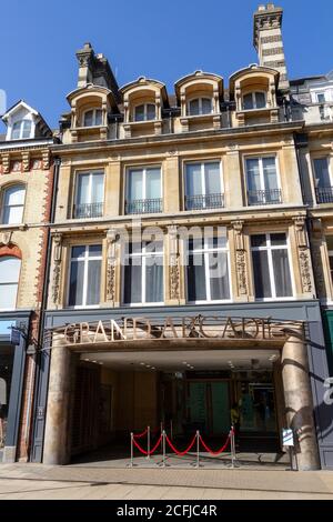 Ingresso alla Grand Arcade in St Andrews Street a Cambridge, Cambridgeshire, Regno Unito. Foto Stock