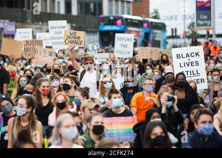 Bristol, Regno Unito. 06 settembre 2020. Centinaia di manifestanti marciano attraverso il centro di Bristol in una protesta All Black Lives Matter. Bristol, Regno Unito. 6 settembre 2020. Credit: Redorbital Photography/Alamy Live News Foto Stock