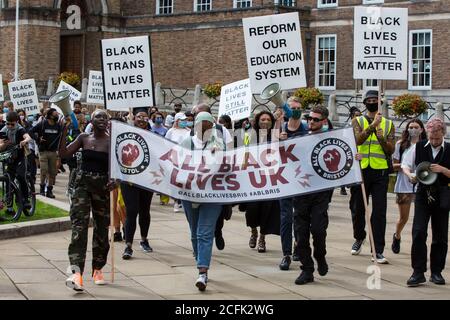 Bristol, Regno Unito. 06 settembre 2020. Centinaia di manifestanti marciano attraverso il centro di Bristol in una protesta All Black Lives Matter. Bristol, Regno Unito. 6 settembre 2020. Credit: Redorbital Photography/Alamy Live News Foto Stock