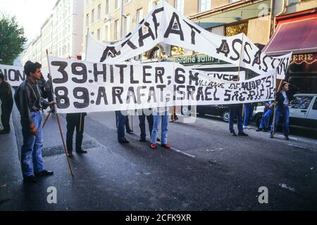 La comunità ebraica protesta Yasser Arafat in viaggio ufficiale in Francia, Lione, Francia Foto Stock