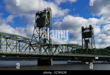 Lo storico ponte elevatore sul fiume Saint Croix a Stillwater, Minnesota. Foto Stock