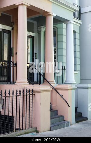 Notting Hill, quartiere benestante di West London, Royal Borough di Kensington e Chelsea Foto Stock