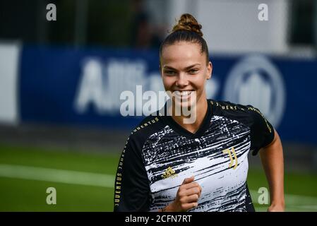 Torino, Italia. 06 settembre 2020. Andrea Staskova di Juventus Donne in azione durante la Serie femminile UNA partita di calcio Juventus Donne vs San Marino. Juventus ha vinto oltre 2-0 San Marino al Juventus Center di Torino (Foto di Alberto Gandolfo/Pacific Press) Credit: Pacific Press Media Production Corp./Alamy Live News Foto Stock