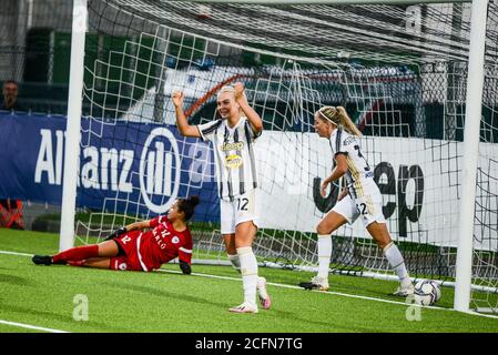 Torino, Italia. 06 settembre 2020. Lindorf Skrovsen di Juventus Donne in azione durante la Serie femminile UNA partita di calcio Juventus Donne contro San Marino. Juventus ha vinto oltre 2-0 San Marino al Juventus Center di Torino (Foto di Alberto Gandolfo/Pacific Press) Credit: Pacific Press Media Production Corp./Alamy Live News Foto Stock