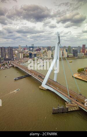 Paesi Bassi, Rotterdam, Kop van Zuid, ponte Erasmus. Foto Stock