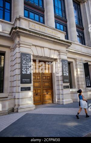 Londra, Inghilterra - 27 luglio 2020: Science Museum a South Kensington è stato inaugurato nel 1857 Foto Stock