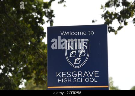 Kesgrave High School a Kesgrave, Suffolk, la scuola frequentata da un ragazzo di 15 anni che è stato girato nella vicina Friends Walk poco dopo le 8.40 di questa mattina. La polizia di Suffolk ha arrestato un ragazzo adolescente in relazione all'incidente. Foto Stock