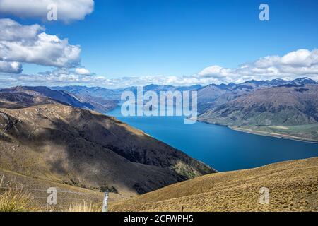 Lago Wanaka e le montagne, Otago, Isola del Sud, Nuova Zelanda, Oceania. Foto Stock