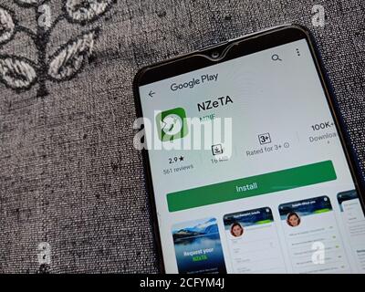 DISTRICT KATNI, INDIA - 04 MAGGIO 2020: App nzeta android visualizzate sullo smartphone isolato sullo schermo digitale. Foto Stock