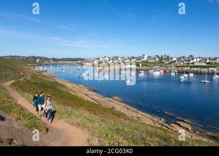 Francia, Finistere, Iroise See, Parco Naturale Regionale Armorique, le Conquet, penisola Kermorvan, passeggiata sulla GR 34 Foto Stock