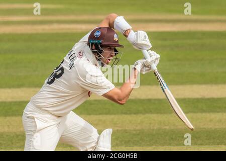 Londra, Regno Unito. 8 settembre 2020. Jamie Overton batte mentre Surrey prende il Sussex il giorno tre della partita del Bob Willis Trophy all'Oval. David Rowe/Alamy Live News Foto Stock