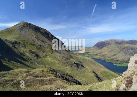 Guardia alta stile sopra Buttermere e Crummock Water Foto Stock