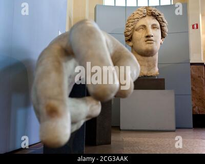 ROMA - arte romana nella ex fabbrica di elettricità Montemartini Foto Stock