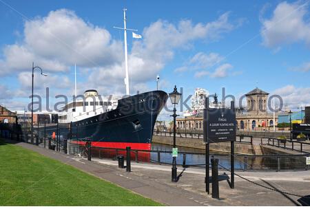 Fingal, un hotel boutique galleggiante di lusso ad Alexandra Dock, Leith Edinburgh Scotland Foto Stock